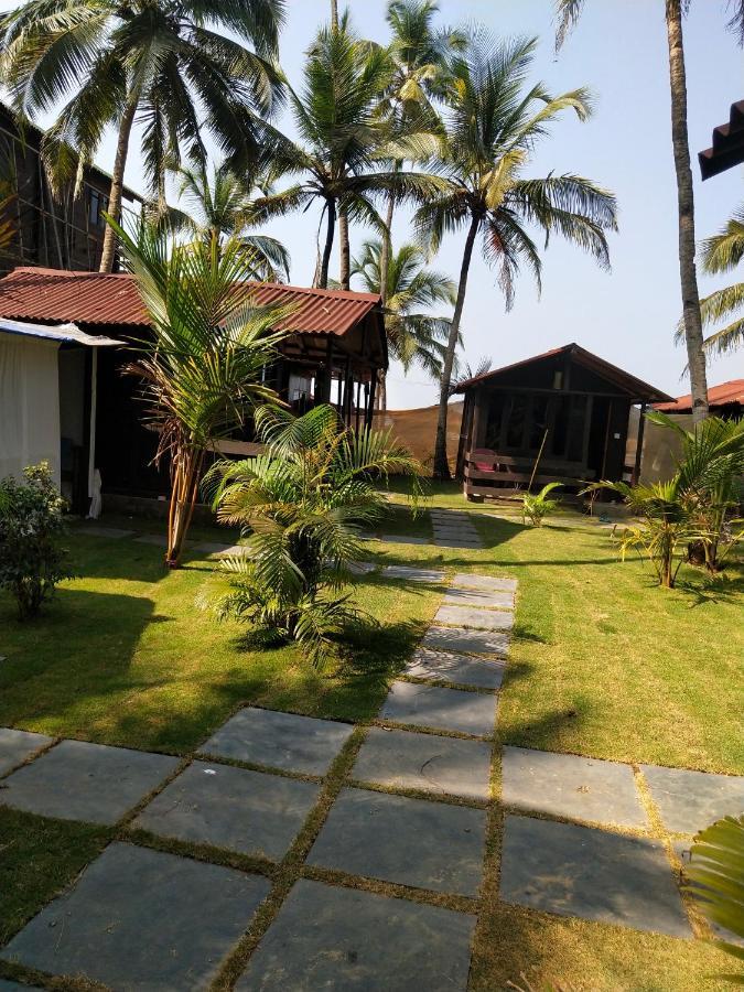 Papillon Beach Huts Hotel Palolem Buitenkant foto